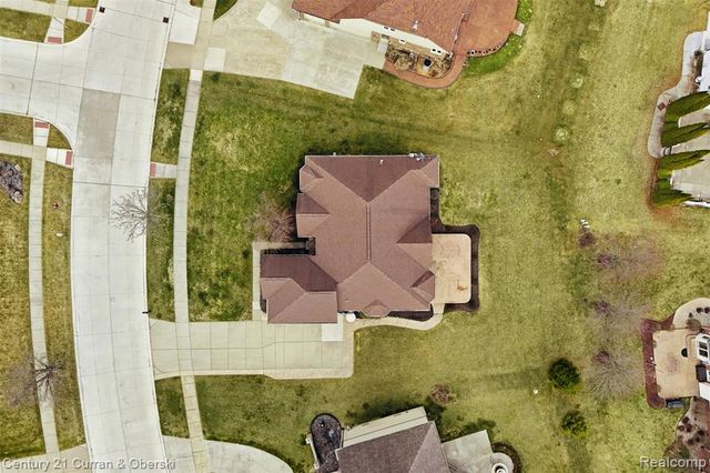 43612 Hoptree Drive, Sterling Heights, MI 48314