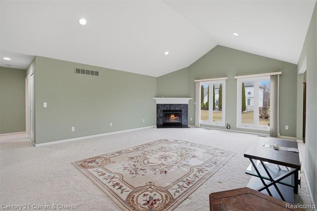 43612 Hoptree Drive, Sterling Heights, MI 48314