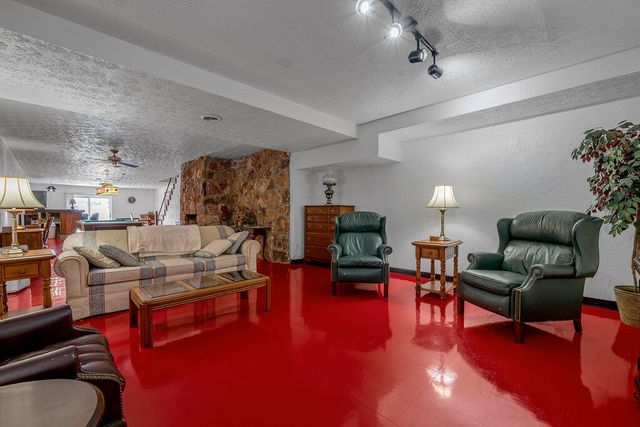 10 Parke Drive, Richmond, KY 40475