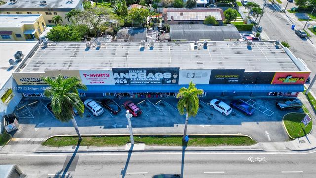 2250 NW 20th St, Miami, FL 33142