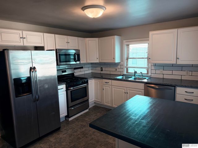 3639 Hascall Street, Omaha, NE 68105