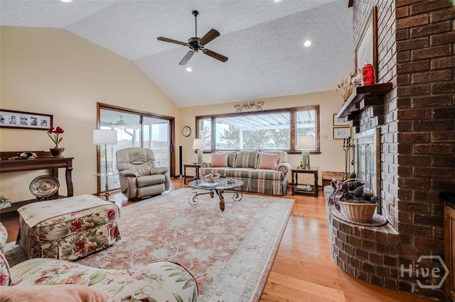 126 Shore Road, Savannah, GA 31419