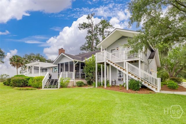 126 Shore Road, Savannah, GA 31419