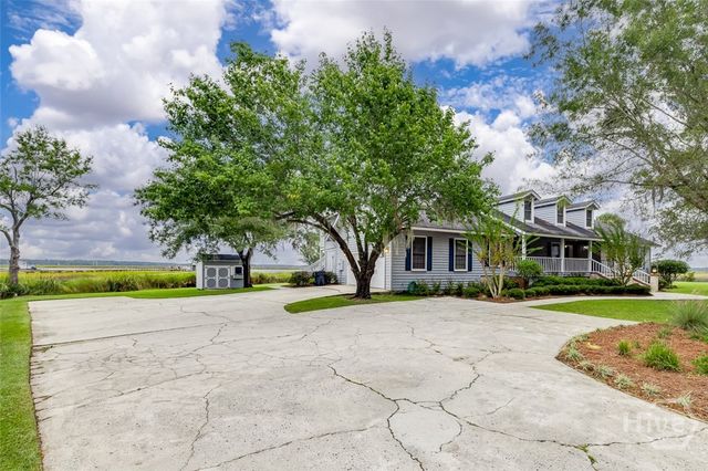 126 Shore Road, Savannah, GA 31419
