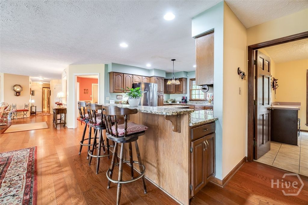 Image 28 of property listing at 126 Shore Road, Savannah, GA 31419