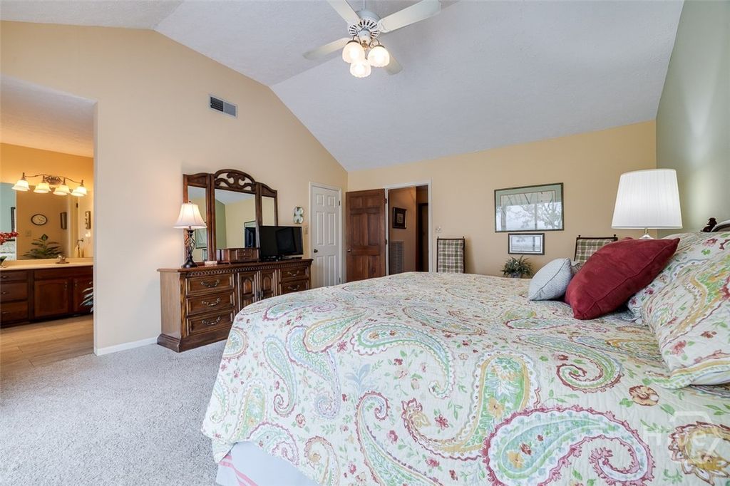 Image 34 of property listing at 126 Shore Road, Savannah, GA 31419