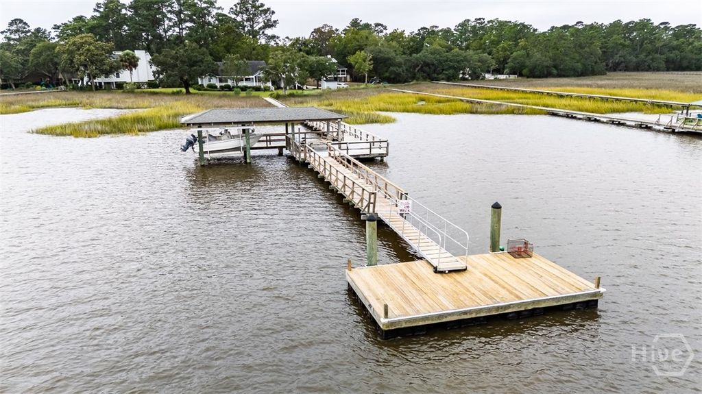 Image 57 of property listing at 126 Shore Road, Savannah, GA 31419