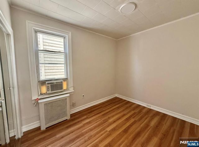 308 Davis Avenue APT2, Harrison, NJ 07029