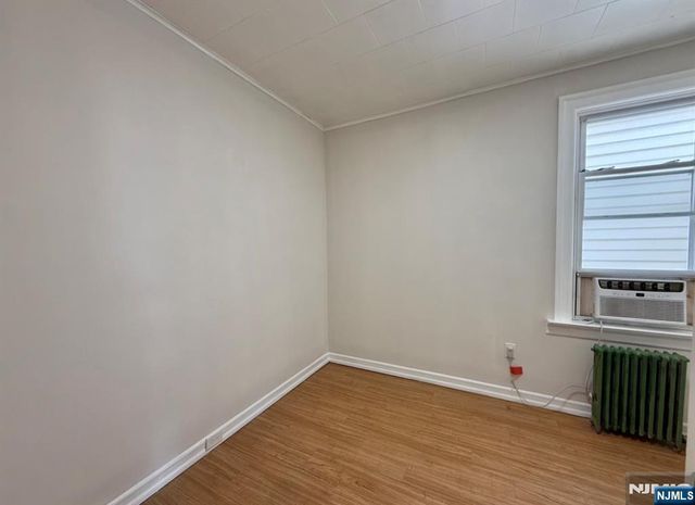 308 Davis Avenue APT2, Harrison, NJ 07029