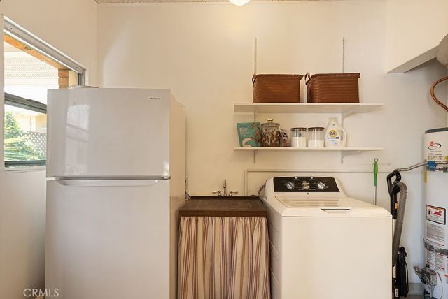 303 S Moore Avenue, Monterey Park, CA 91754