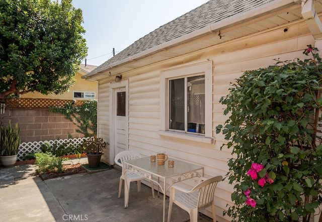 303 S Moore Avenue, Monterey Park, CA 91754
