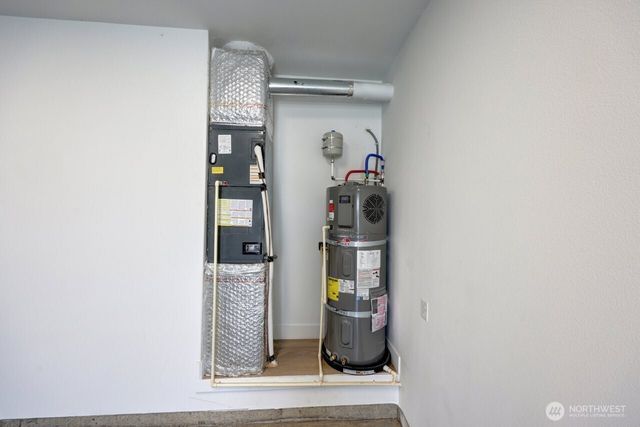 34305 G Street, Ocean Park, WA 98640