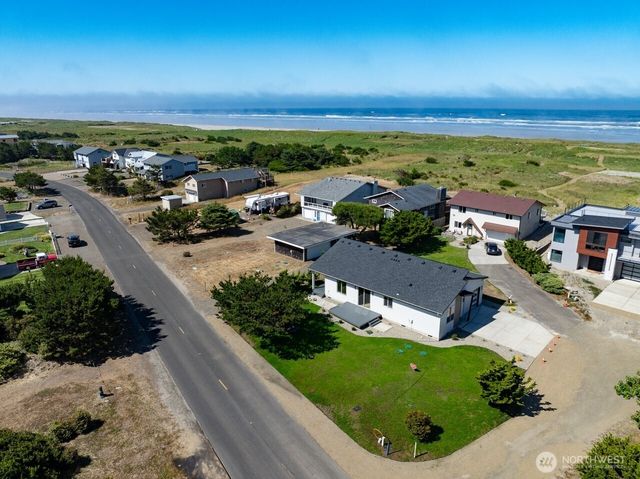 34305 G Street, Ocean Park, WA 98640