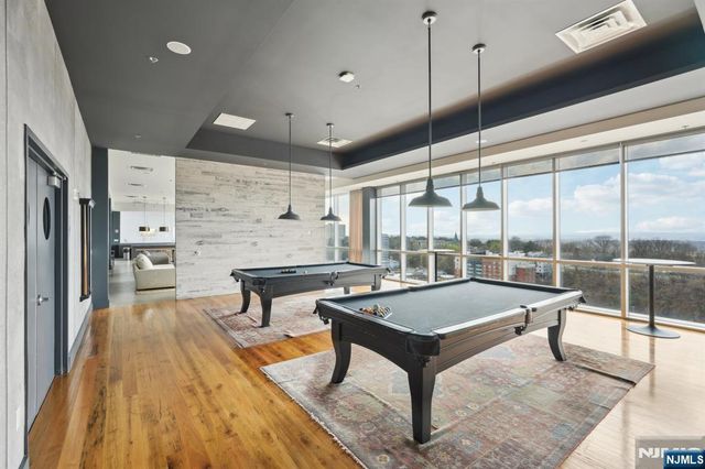 1 Executive Drive 214, Fort Lee, NJ 07024