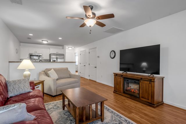 651 Woodside-Walk Trail, Richmond, KY 40475