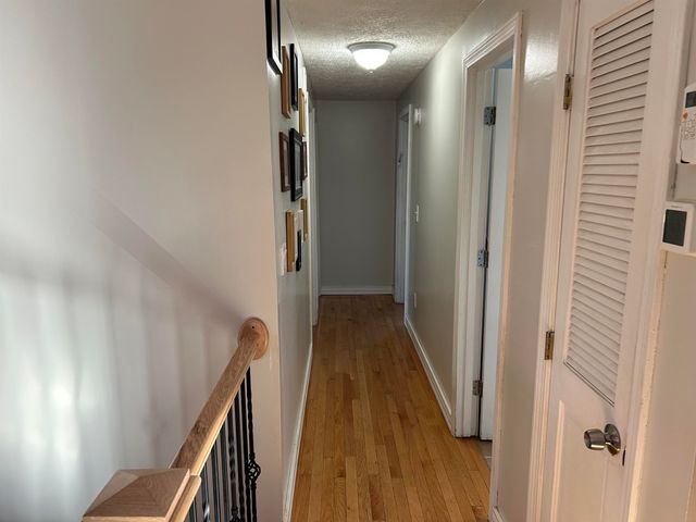 1409 wellington Road, Manchester, NH 03104