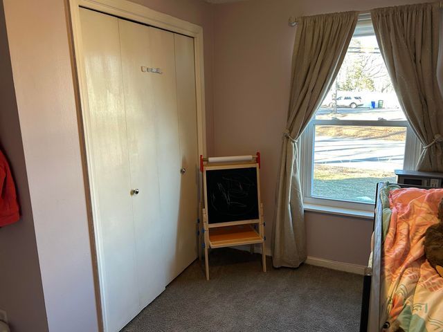 1409 wellington Road, Manchester, NH 03104