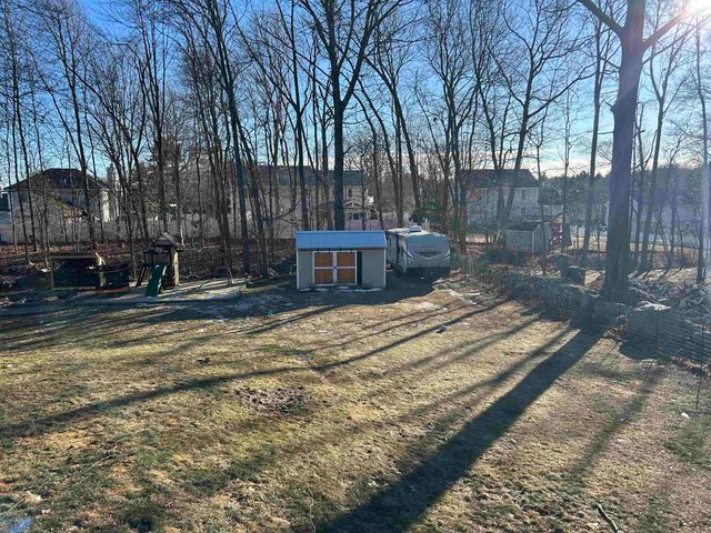 1409 wellington Road, Manchester, NH 03104