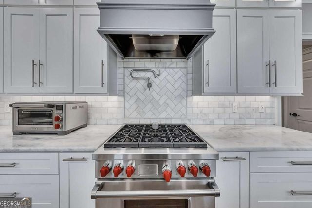 4311 Highborne Drive NE, Marietta, GA 30066