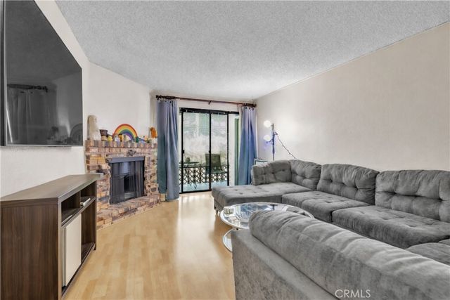 445 Ivy 204, Glendale, CA 91204