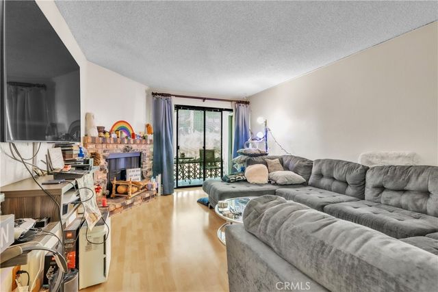 445 Ivy 204, Glendale, CA 91204