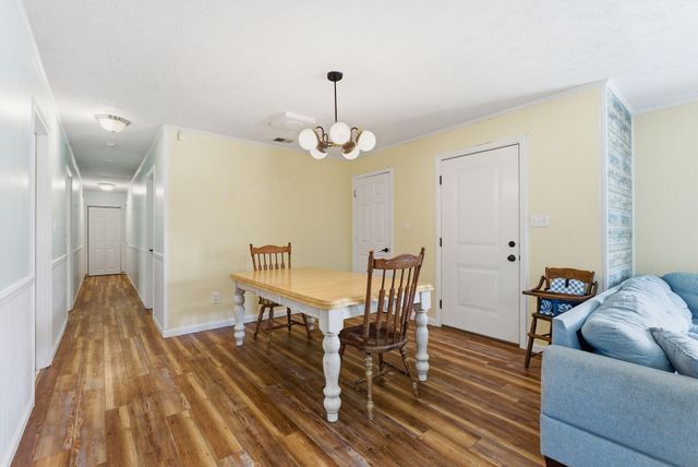 10494 Battlefield Memorial Highway, Berea, KY 40403