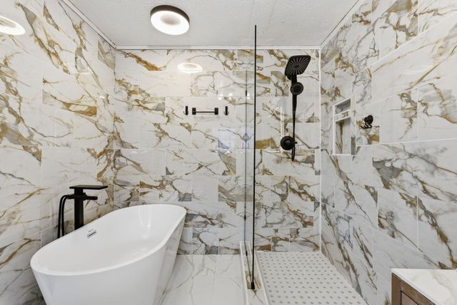 10494 Battlefield Memorial Highway, Berea, KY 40403