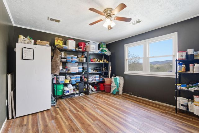 10494 Battlefield Memorial Highway, Berea, KY 40403