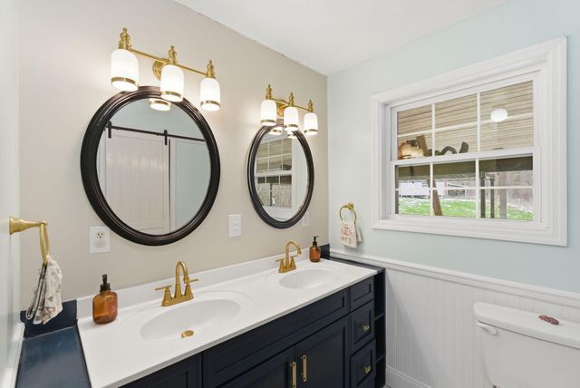 10494 Battlefield Memorial Highway, Berea, KY 40403