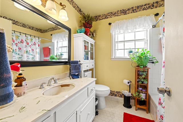 2593 LANRICK CV, Memphis, TN 38119