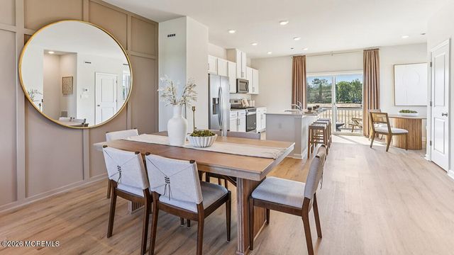 41 Baybreeze Drive, Waretown, NJ 08758