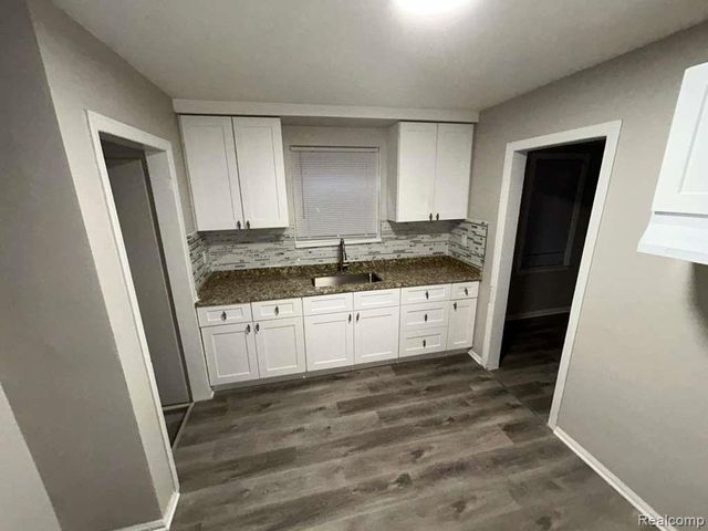 20522 Ardmore Street, Detroit, MI 48235