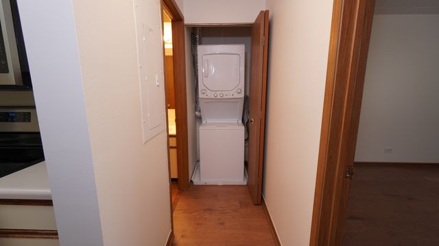 75 Kristin Circle 516, Schaumburg, IL 60195