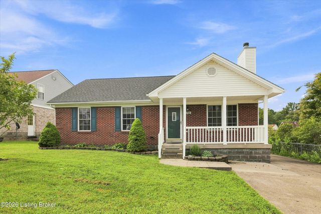 8702 Vision Pl, Louisville, KY 40229