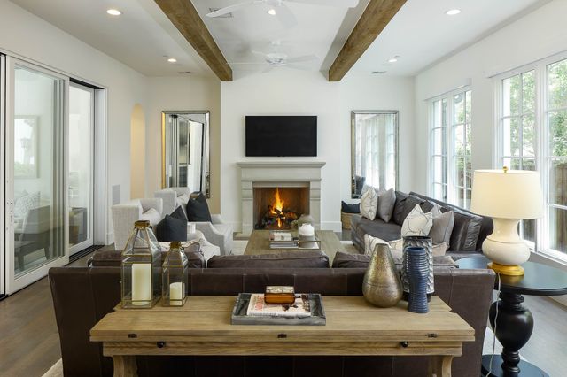 3205 Caruth Boulevard, University Park, TX 75225