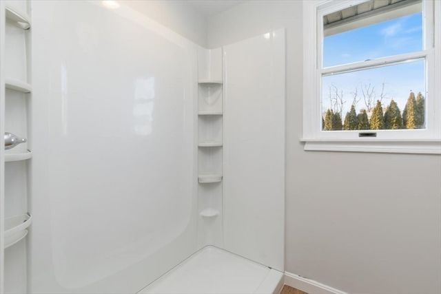 12C Oliver St C, Haverhill, MA 01832