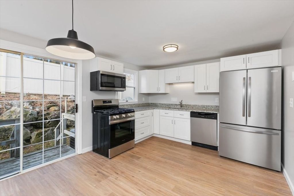 12C Oliver St C, Haverhill, MA 01832