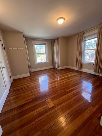60 Birch St 1, Boston, MA 02131