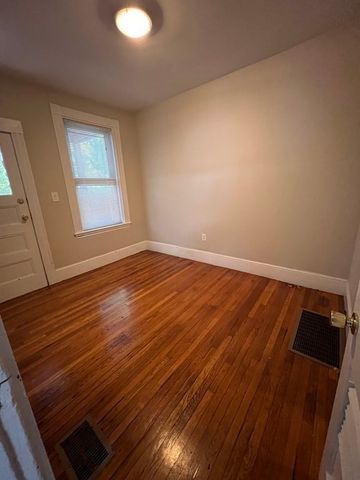 60 Birch St 1, Boston, MA 02131