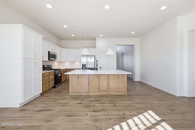 701 Paseo Modesto Drive, Horizon City, TX 79928