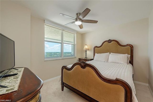 5550 Heron Point DR 2003, Naples, FL 34108