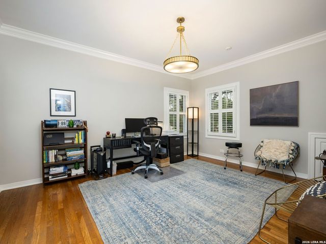 142 Kennedy Avenue, San Antonio, TX 78209