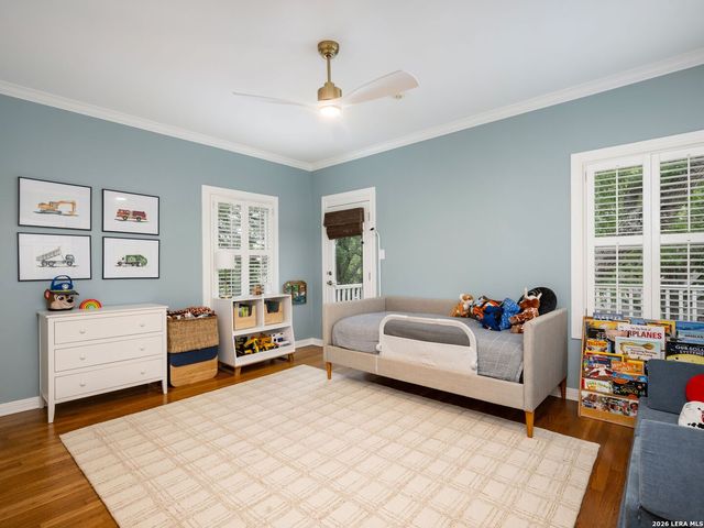 142 Kennedy Avenue, San Antonio, TX 78209