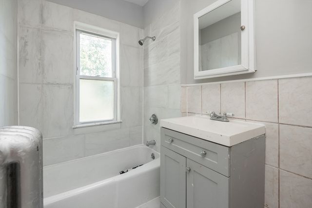 112 Brush Hill Rd, Milton, MA 02186