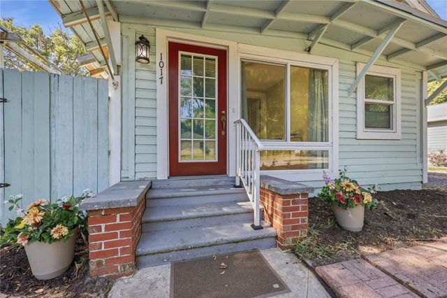 1017 NW 31ST AVENUE, Gainesville, FL 32609