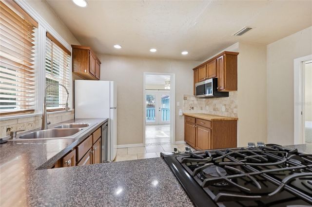 1017 NW 31ST AVENUE, Gainesville, FL 32609