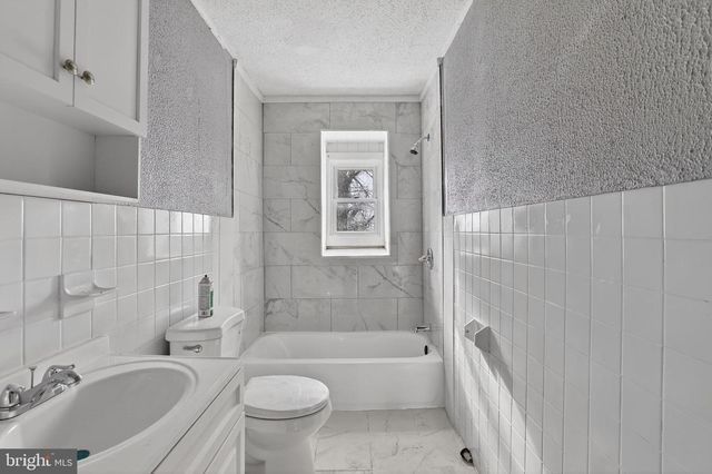 23 CAIN AVE, Trenton, NJ 08638