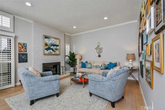 14529 Weddington 103, Sherman Oaks, CA 91411