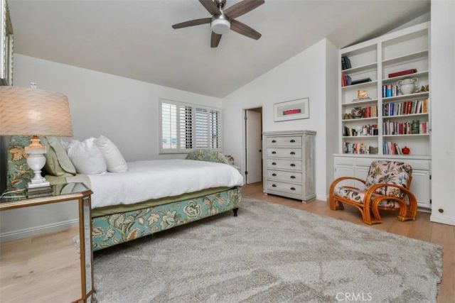 14529 Weddington 103, Sherman Oaks, CA 91411