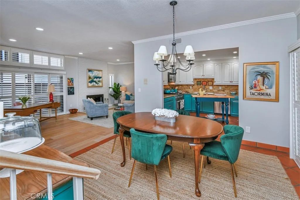 14529 Weddington 103, Sherman Oaks, CA 91411